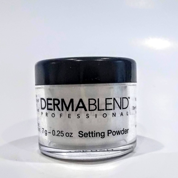 Dermablend Professional Setting Powder - Picture 1 of 2